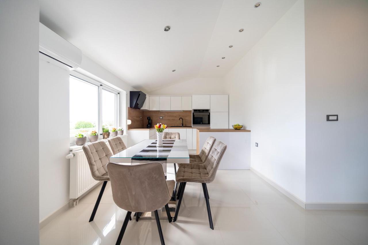 Apartment Absolute Gray Задар Екстериор снимка