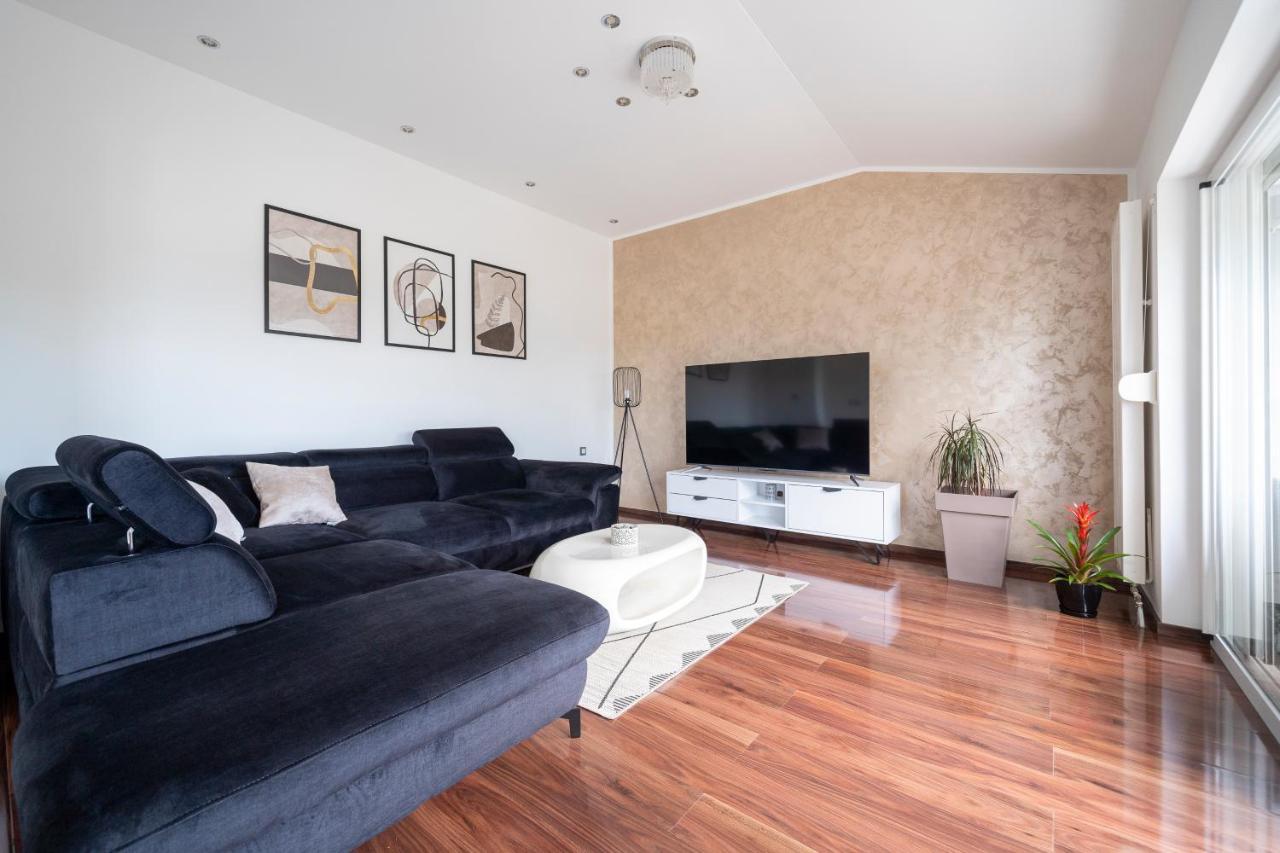 Apartment Absolute Gray Задар Екстериор снимка