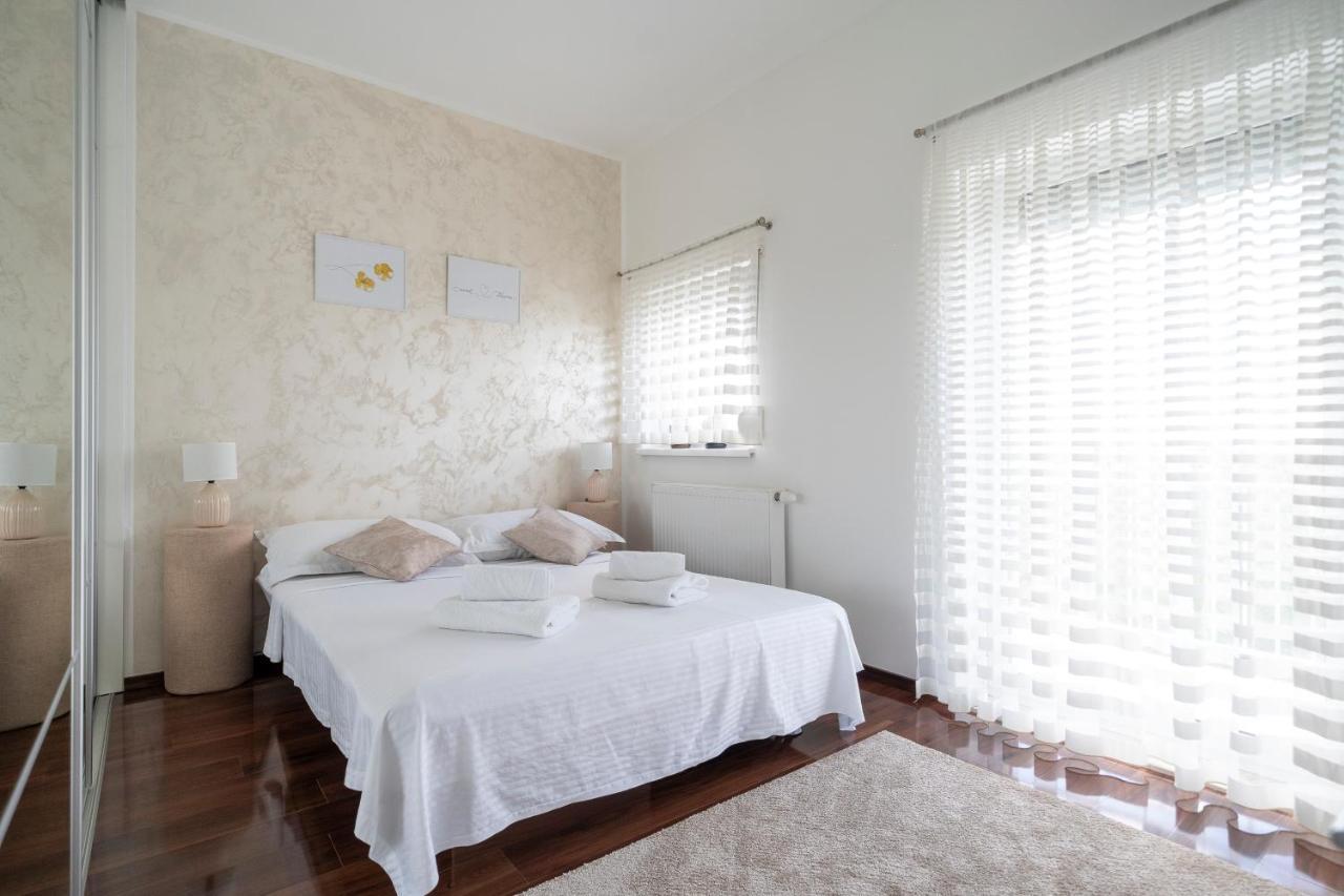 Apartment Absolute Gray Задар Екстериор снимка
