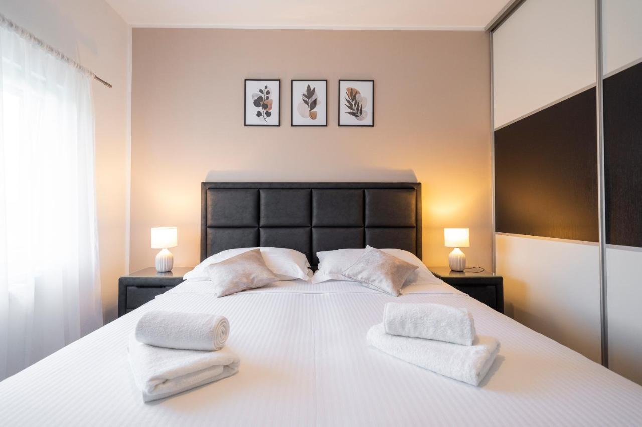 Apartment Absolute Gray Задар Екстериор снимка