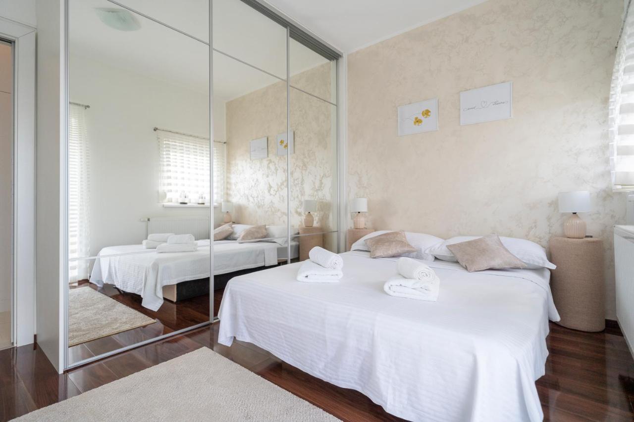 Apartment Absolute Gray Задар Екстериор снимка